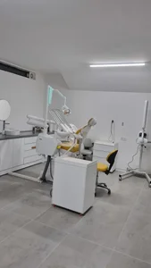 مطب دندانپزشکی دکتر امیر ضرابی زاده 3