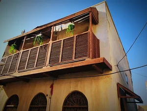 عمارت شناشیر