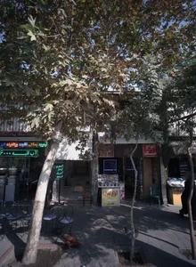 فروشگاه عینک و لوازم جانبی موبایل 2