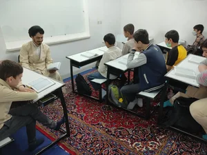 دبیرستان پسرانه اباصالح (عج) 4