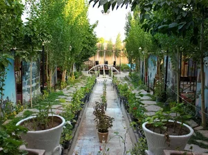 Roz E Sefid Restaurant