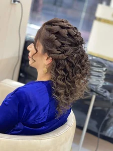 سالن زیبایی سودا الیاسی