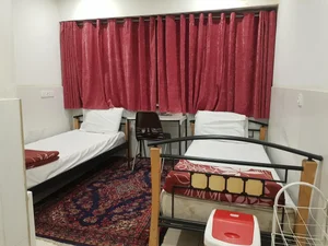مهمانپذیر اردیبهشت 3
