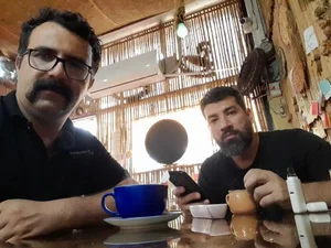 کافه نی 2