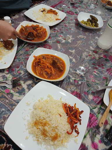 کافه و رستوران آغاج