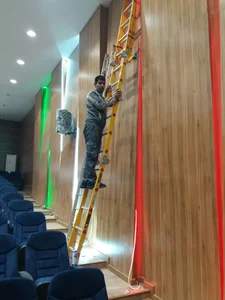 برق‌کار در دروس 5