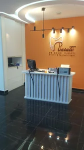 دکتر شادی براتی (مرکز دندانپزشکی پینار) 4