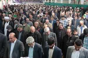 مصلی نماز جمعه 4