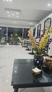 سالن زیبایی ماهک بیوتی 2