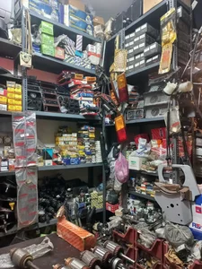 لوازم یدکی رنو۵ وپی کی 5