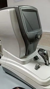مرکز معاینه چشم مادر
