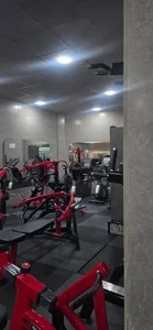 باشگاه بدنسازی افق 5