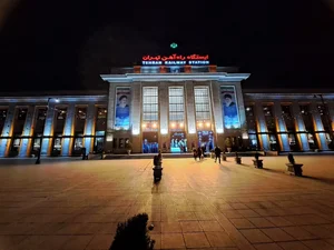 پارکینگ راه آهن 5