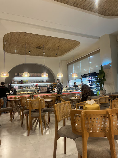 امیرشکلات