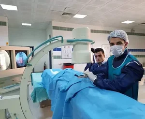 دکتر امیر مویدنیا