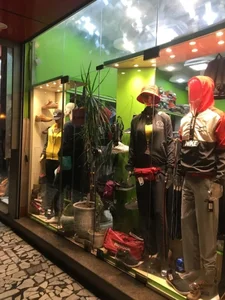 فروشگاه پوشاک کنز 4