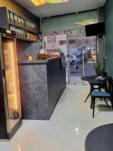 کافه بیکارا 4