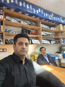 بدنه مرکزی ( فروشگاه بدنه رنگ فابریک ایزدیار)