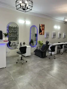 بزمی سالن زیبایی راد