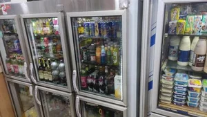 فروشگاه حاج عزیز 3