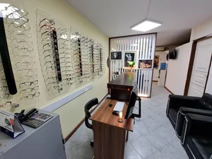 چشم پزشکی اپتومتری وعینک مارون