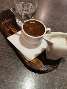 کافی شاپ بارانا