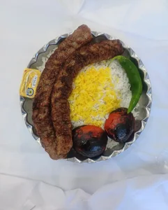 رستوران عمو بشیر 2