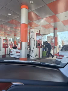 پمپ بنزین حافظ