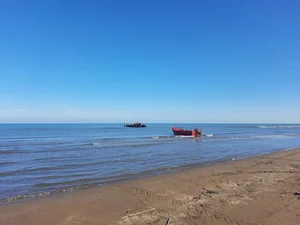 ساحل حاجی بکنده