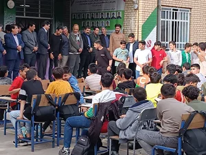 دبیرستان پسرانه فجر انقلاب