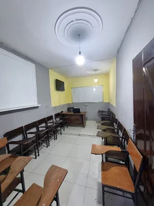 آموزشگاه زبان‌های خارجی همتی و محمدی