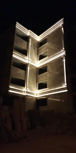 ساختمان افرا ۵