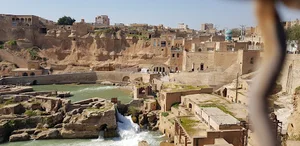 دکتر عليرضا تيزنوبیک