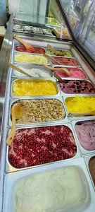 بستنی فاطمی