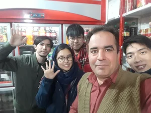 فروشگاه موادغذایی مومنی