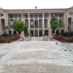 دانشکده صنایع دستی دانشگاه هنر اصفهان