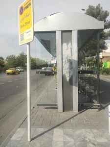 ایستگاه اتوبوس دانشجو