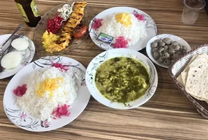 رستوران اطراق