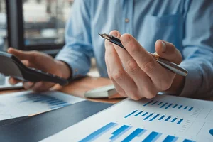 مرکز خدمات مشاوره ایرانیان خارج از کشور
