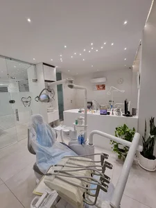 مطب دکتر بهاره جوانشیر متخصص ارتودنسی