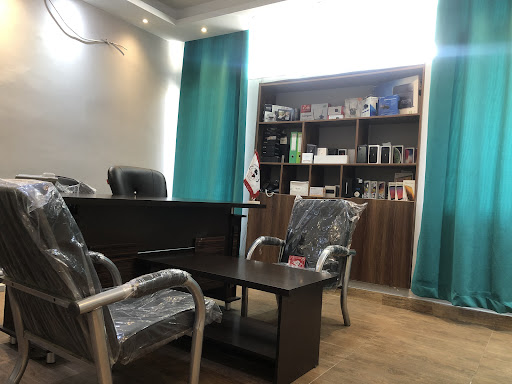 فروشگاه اینترنتی چی میخواین