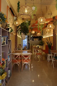 Cafe in ( کافه این )