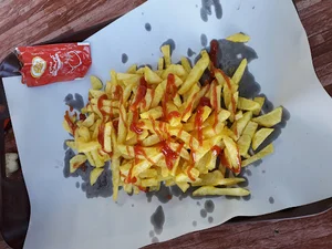 ساندویچی نشاط