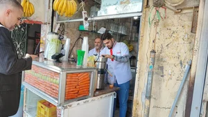 آبمیوه و بستنی فروشی عمو حسن 2