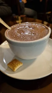 کافی شاپ مدیس