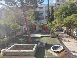 دبیرستان غیر دولتی نخبگان آینده ساز 5