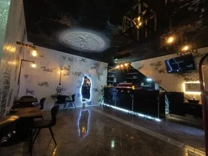 کافه بیلیارد نپنتی 3