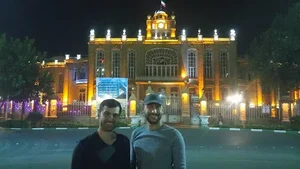 مهمانپذیری درخشان مراغه 4
