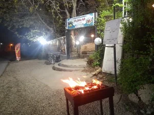 رستوران مادر 4