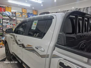 کلینیک خودرو دنیای دودی